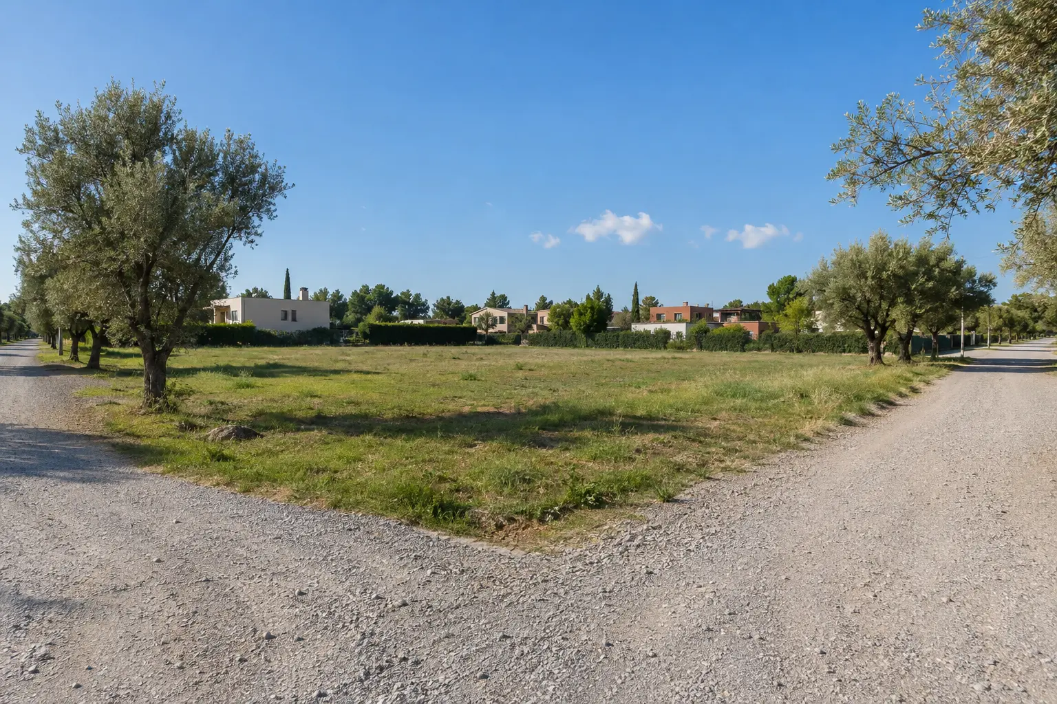 Terreno esquina en Los Olivos